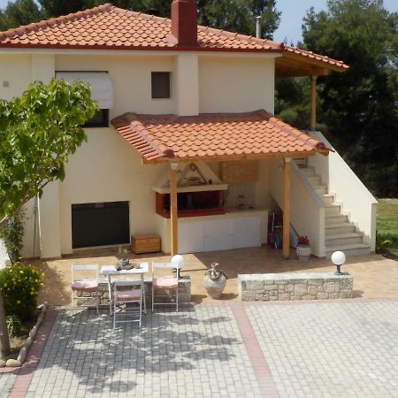 Villa Chris Possidi Esterno foto