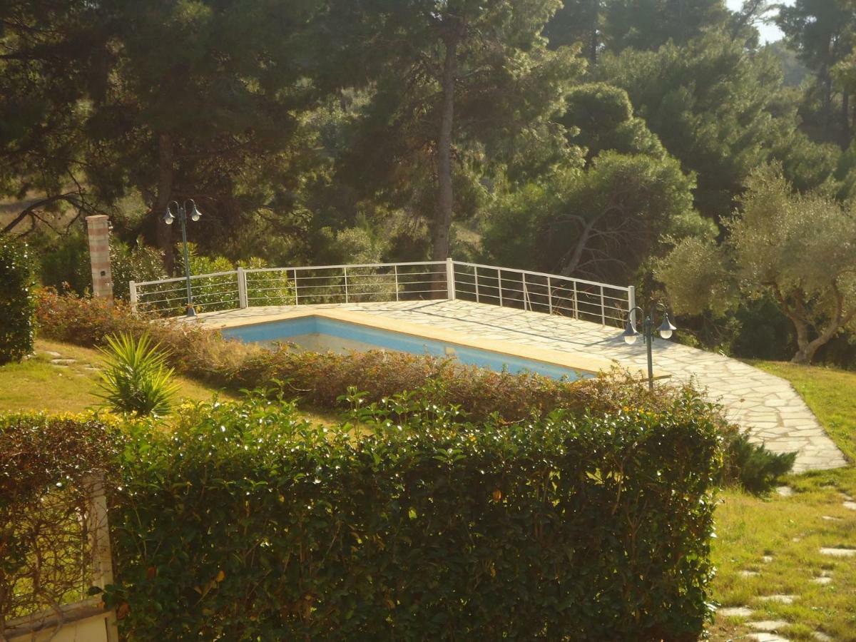Villa Chris Possidi Esterno foto