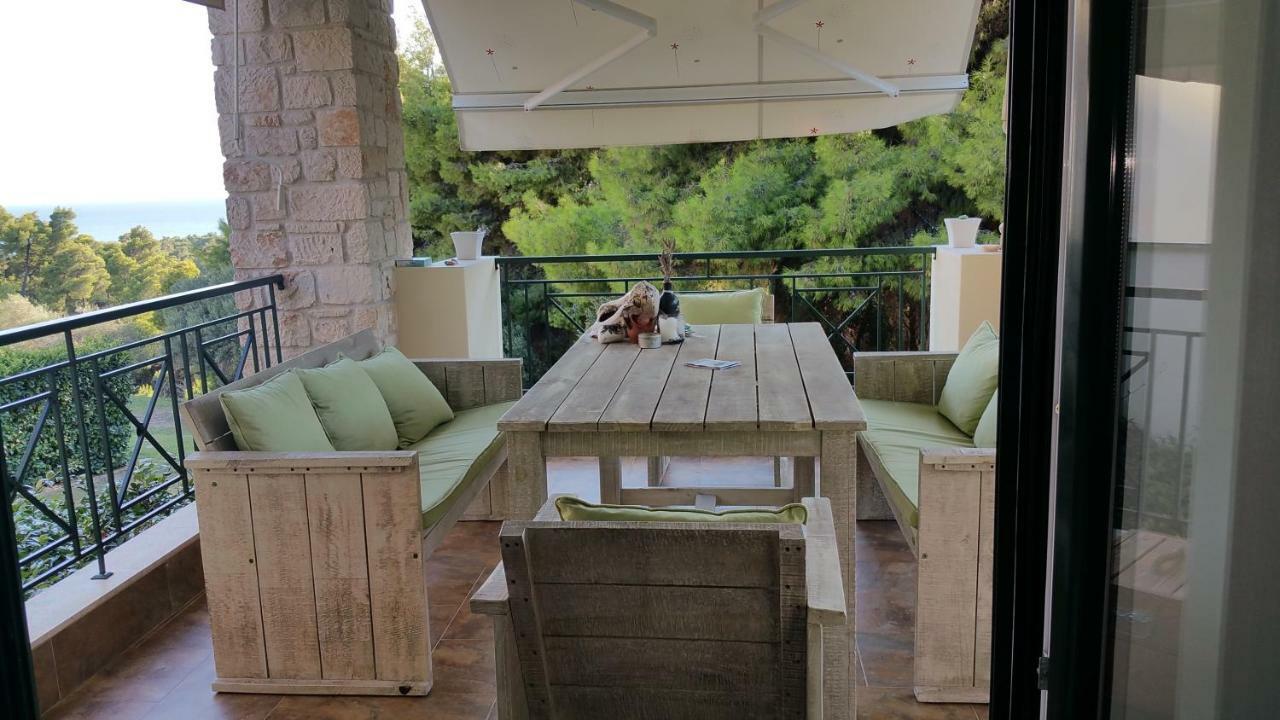 Villa Chris Possidi Esterno foto